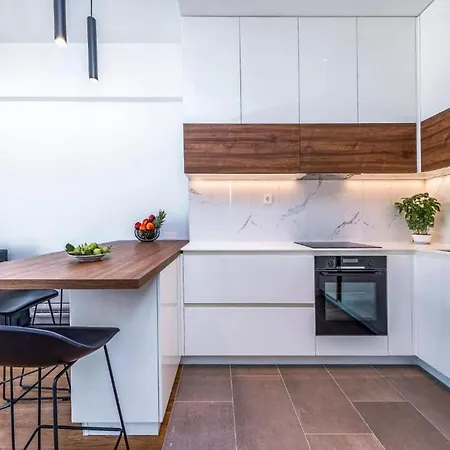 Lara Exclusive Дубровник