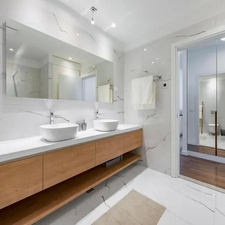 Apartment Lara Exclusive