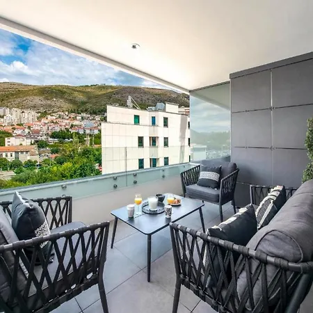 Lara Exclusive Dubrownik